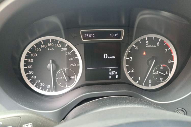 Used Infiniti QX30 2017 1.6T Two-Wheel-Drive Sport Edition Instrument Cluster