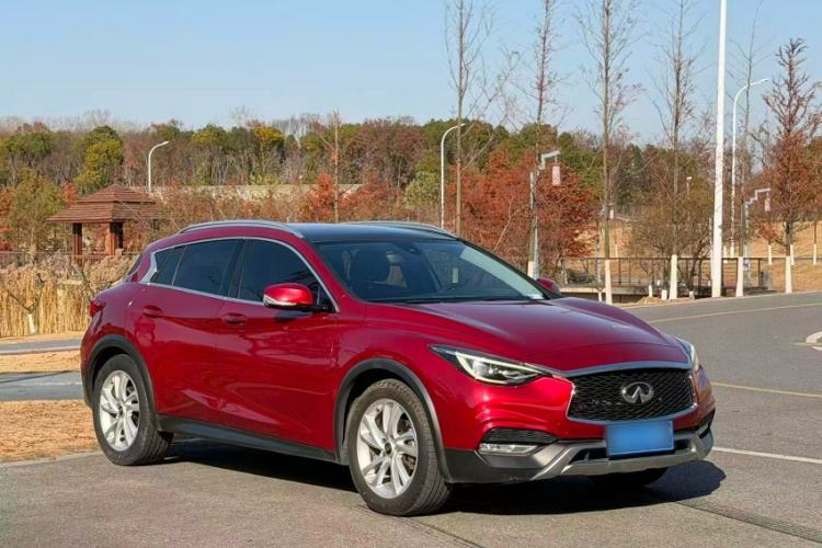 Used Infiniti QX30 2017 1.6T Two-Wheel-Drive Sport Edition Exterior 1