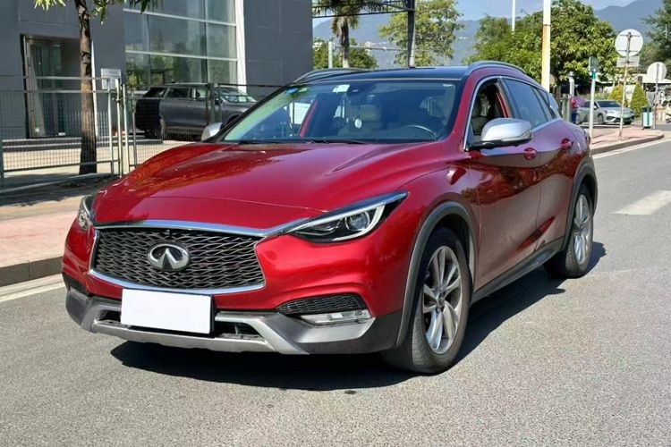 Used Infiniti QX30 2017 1.6T Two-Wheel-Drive Sport Edition Exterior 6