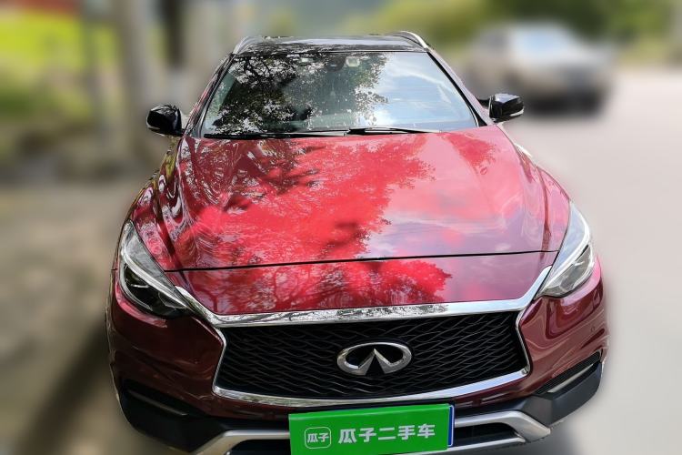 Used Infiniti QX30 2017 2.0T Four-Wheel Drive Sport Edition Front