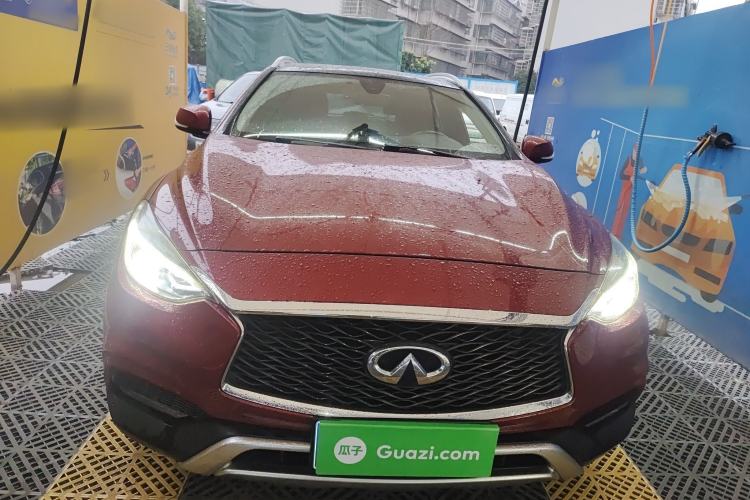 Used Infiniti QX30 2017 1.6T Two-Wheel-Drive Sport Edition Front