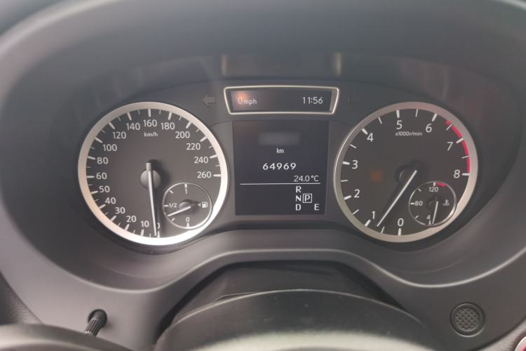 Used Infiniti QX30 2017 1.6T Two-Wheel-Drive Sport Edition Instrument Cluster