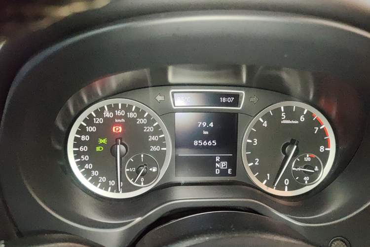Used Infiniti QX30 2017 1.6T Two-Wheel-Drive Sport Edition Instrument Cluster