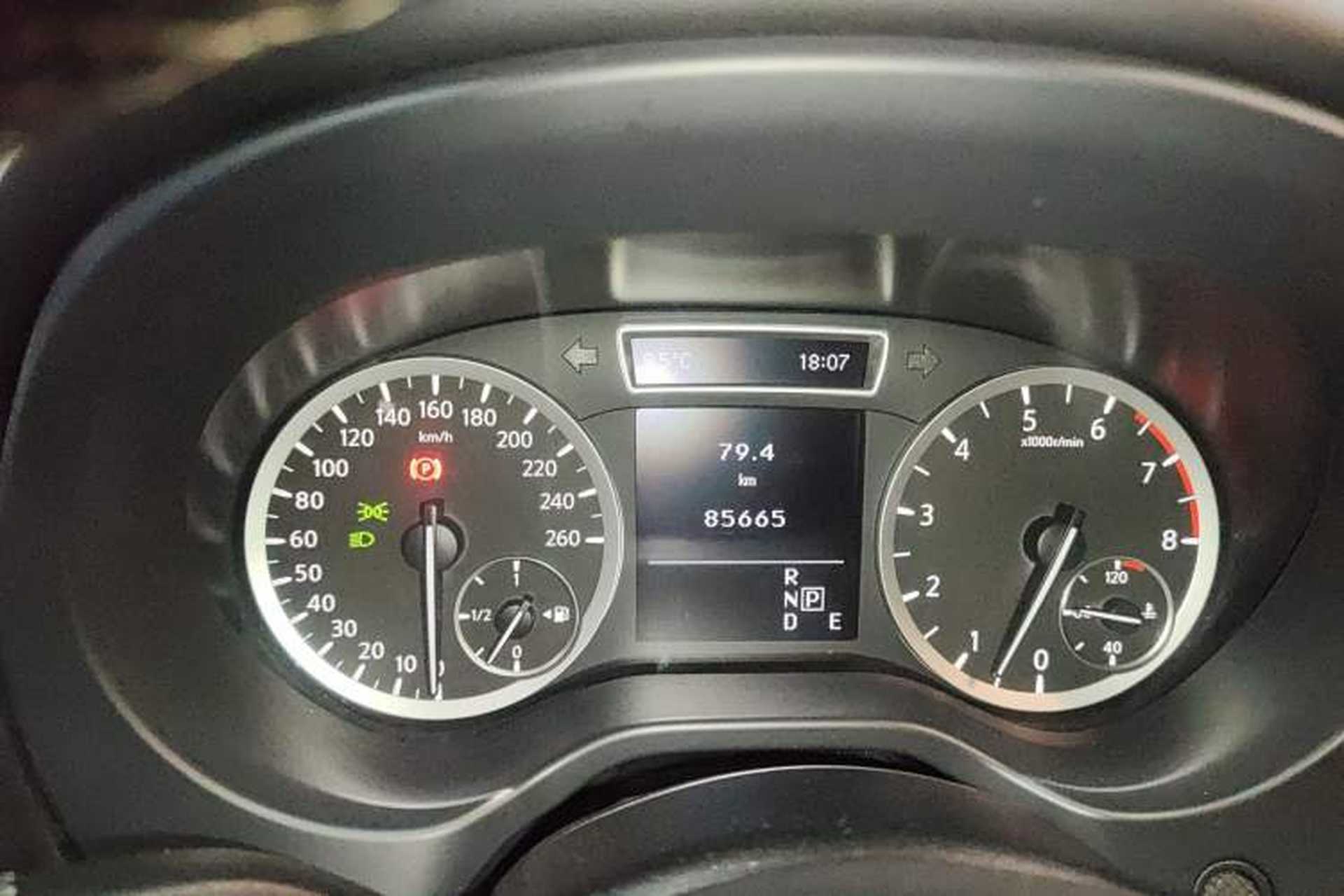 Used Infiniti QX30 2017 1.6T Two-Wheel-Drive Sport Edition Instrument Cluster