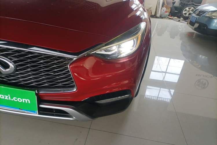 Used Infiniti QX30 2017 1.6T Two-Wheel-Drive Sport Edition Left Front Headlight