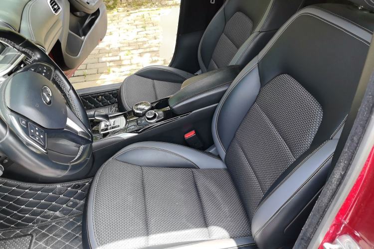 Used Infiniti QX30 2017 2.0T Four-Wheel Drive Sport Edition Left Front Seat