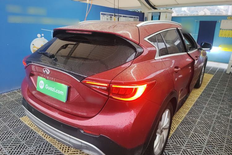 Used Infiniti QX30 2017 1.6T Two-Wheel-Drive Sport Edition Rear Right 45 Deg