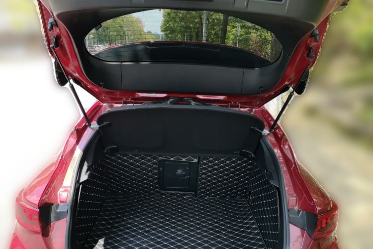 Used Infiniti QX30 2017 2.0T Four-Wheel Drive Sport Edition Trunk