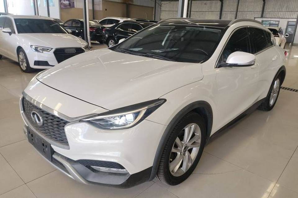 Infiniti QX30 2017