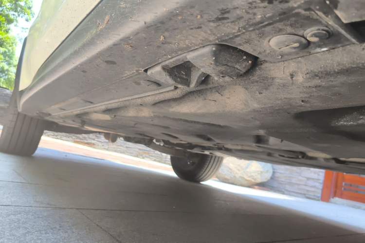 Used Infiniti QX30 2017 2.0T Four-Wheel Drive Sport Edition Chassis Front Right