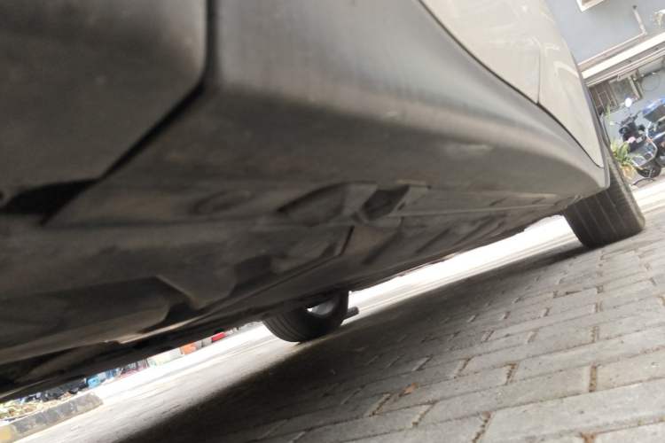 Used Infiniti QX30 2017 1.6T Two-Wheel-Drive Sport Edition Chassis Rear Right