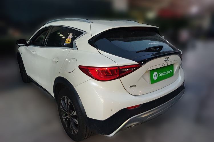 Used Infiniti QX30 2017 2.0T Four-Wheel Drive Sport Edition Exterior 3