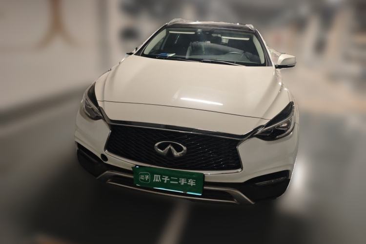 Used Infiniti QX30 2017 1.6T Two-Wheel-Drive Sport Edition Front