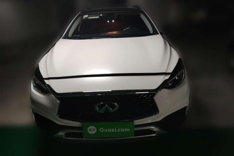 Used Infiniti QX30 2017 2.0T Four-Wheel Drive Fashion Edition Front