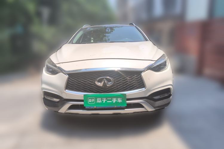 Used Infiniti QX30 2017 2.0T Four-Wheel Drive Sport Edition Front