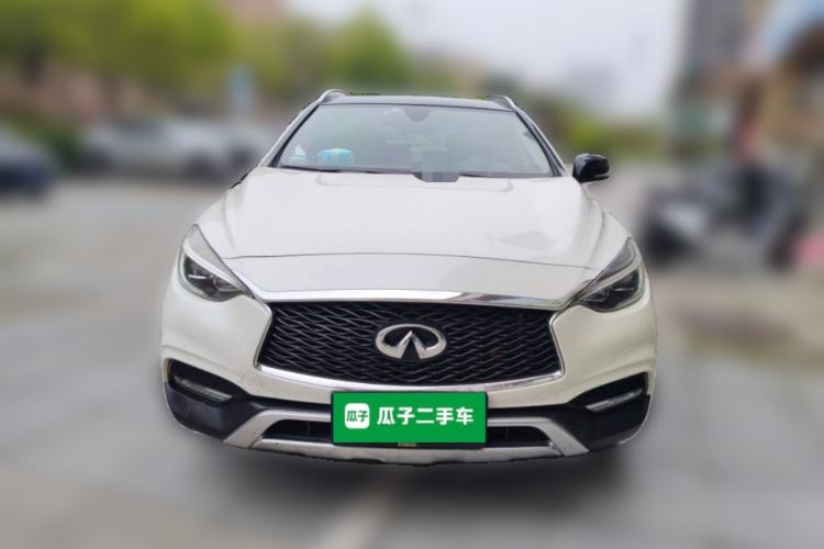 Used Infiniti QX30 2017 2.0T Four-Wheel Drive Sport Edition Front