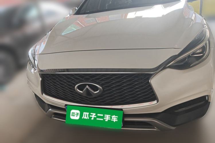 Used Infiniti QX30 2017 1.6T Two-Wheel-Drive Sport Edition Front