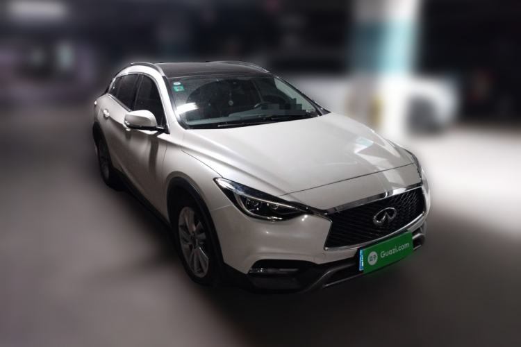 Used Infiniti QX30 2017 1.6T Two-Wheel-Drive Sport Edition Front Right 45 Deg