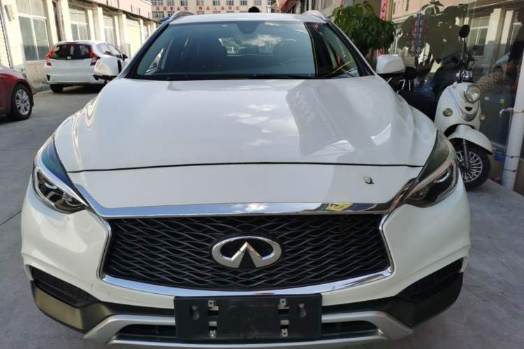 Used Infiniti QX30 2017 1.6T Two-Wheel Drive Fashion Edition Front