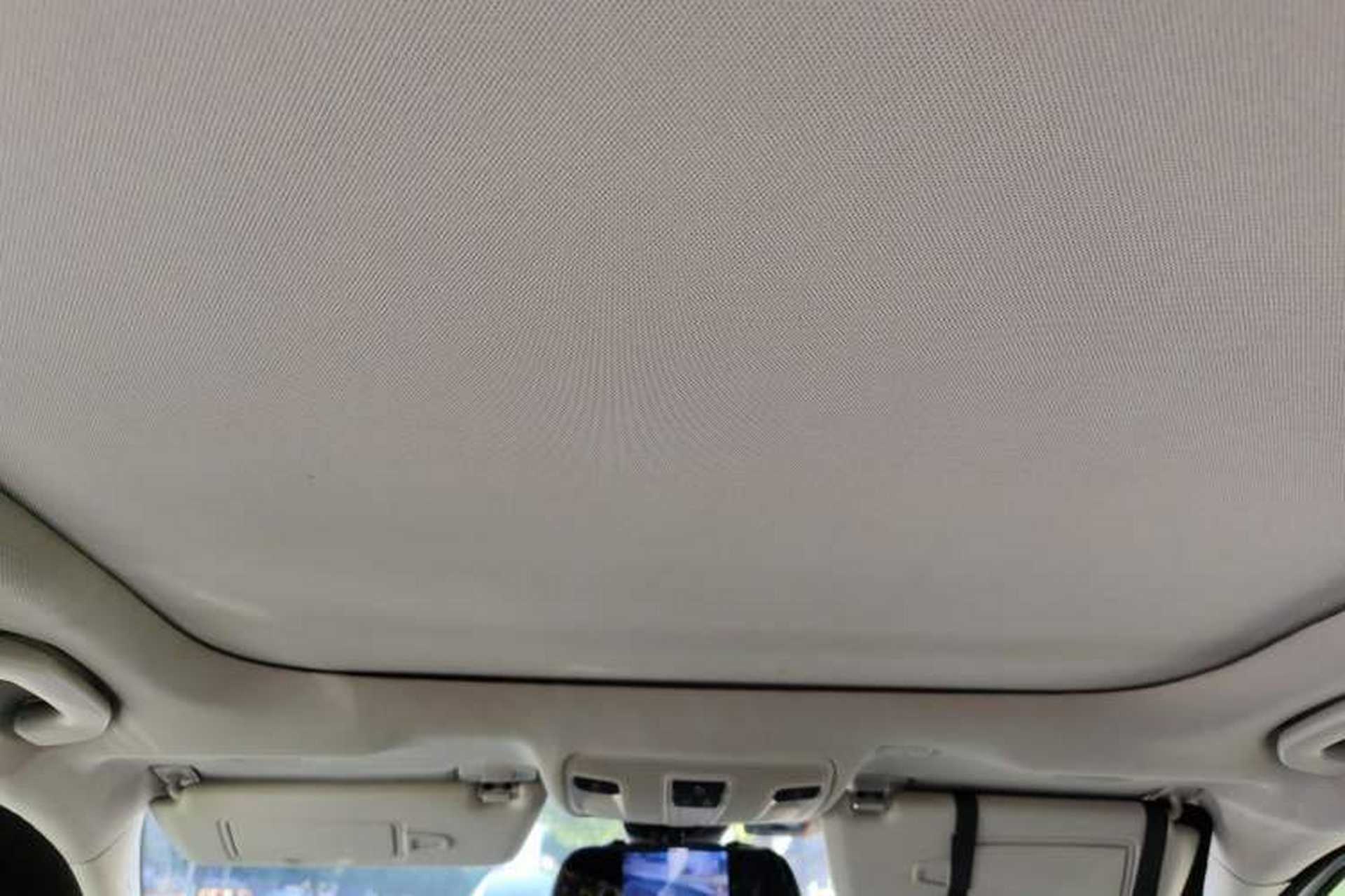 Used Infiniti QX30 2017 2.0T Four-Wheel Drive Fashion Edition Headliner