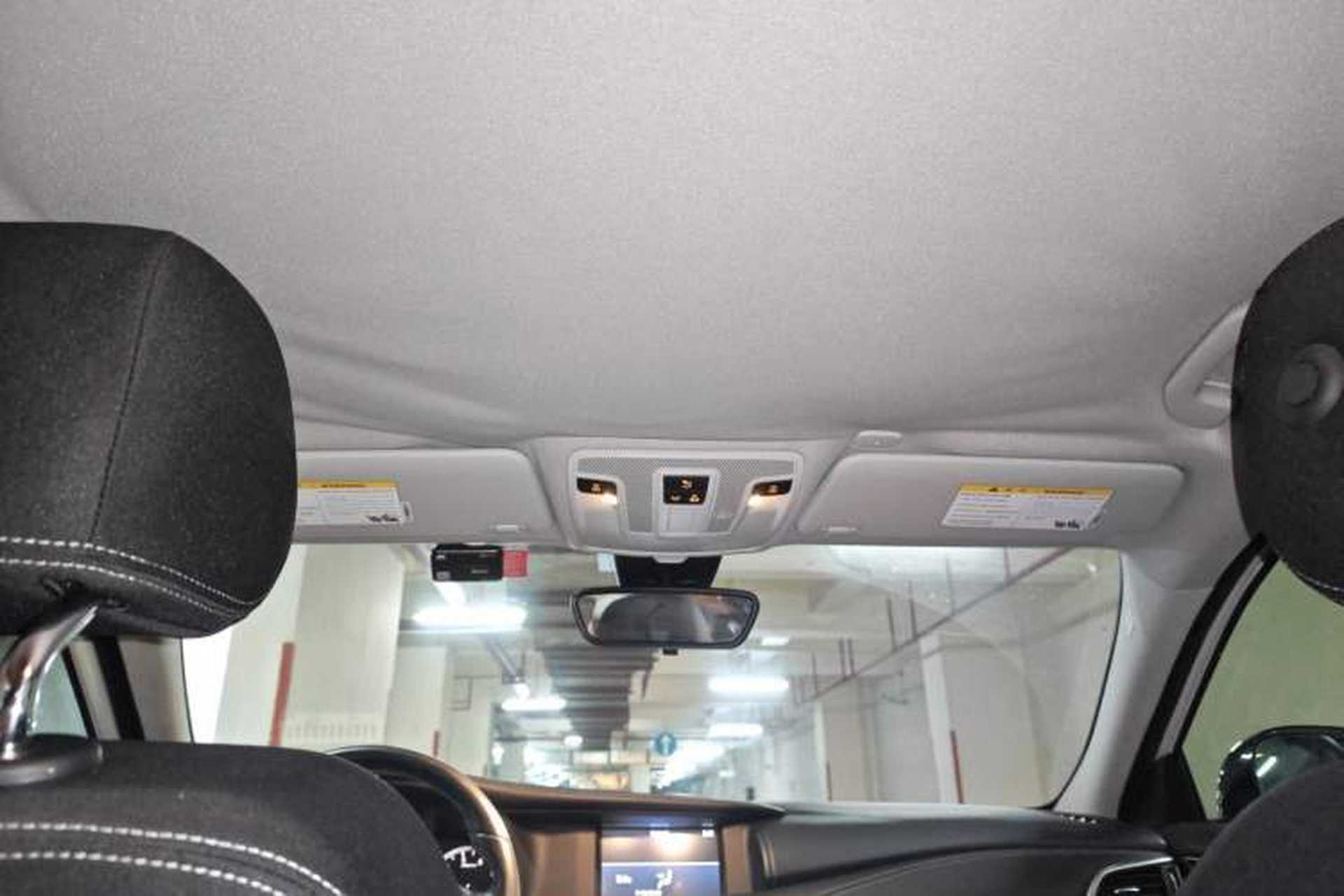Used Infiniti QX30 2017 1.6T Two-Wheel Drive Fashion Edition Headliner