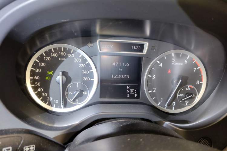 Used Infiniti QX30 2017 2.0T Four-Wheel Drive Sport Edition Instrument Cluster