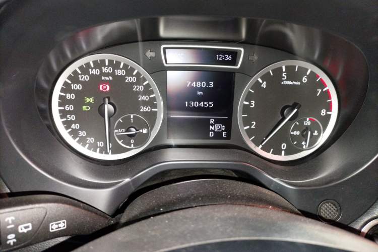 Used Infiniti QX30 2017 1.6T Two-Wheel-Drive Sport Edition Instrument Cluster