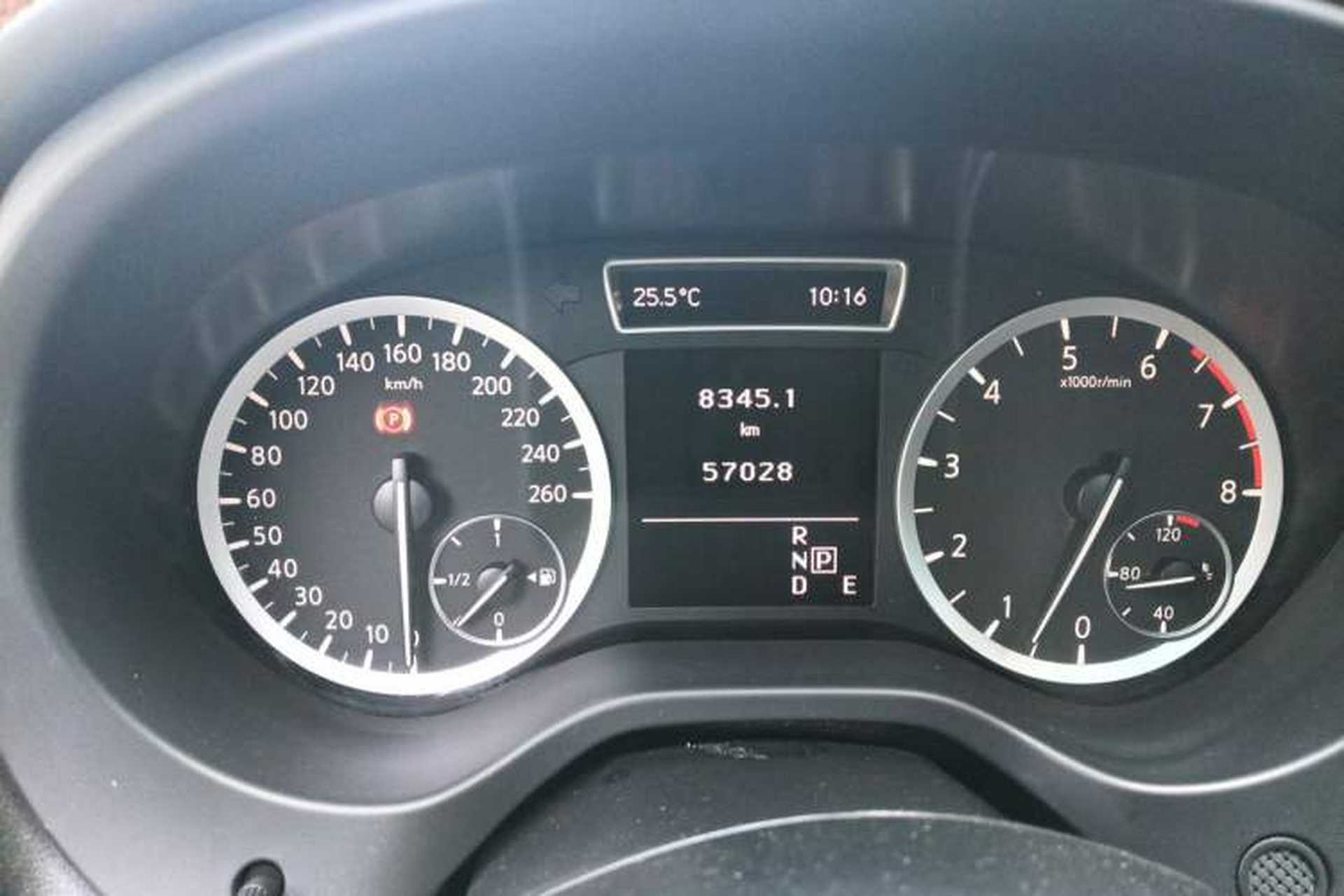 Used Infiniti QX30 2017 2.0T Four-Wheel Drive Fashion Edition Instrument Cluster
