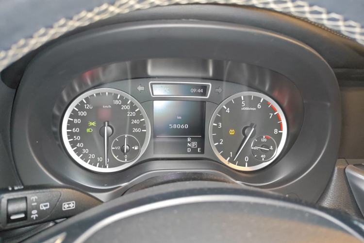 Used Infiniti QX30 2017 1.6T Two-Wheel Drive Fashion Edition Instrument Cluster