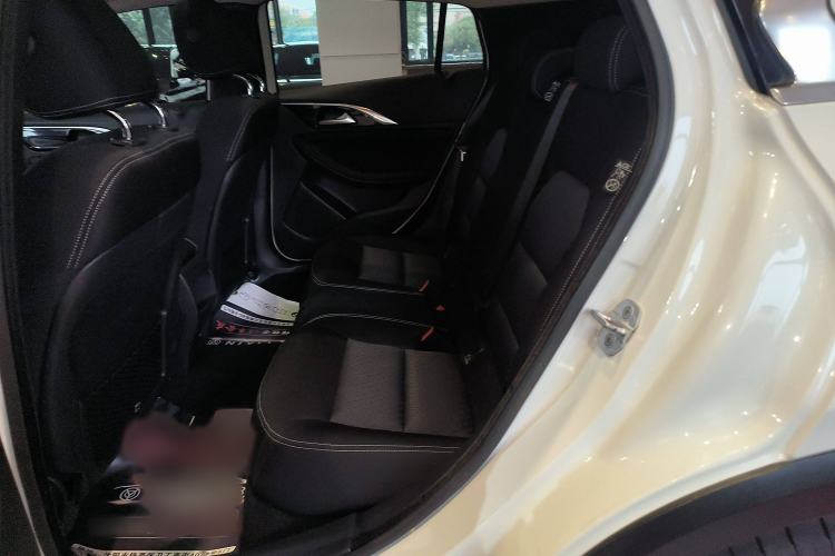 Used Infiniti QX30 2017 2.0T Four-Wheel Drive Fashion Edition Interior 4