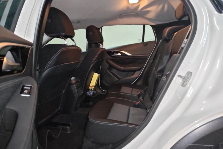 Used Infiniti QX30 2017 1.6T Two-Wheel Drive Fashion Edition Interior 4