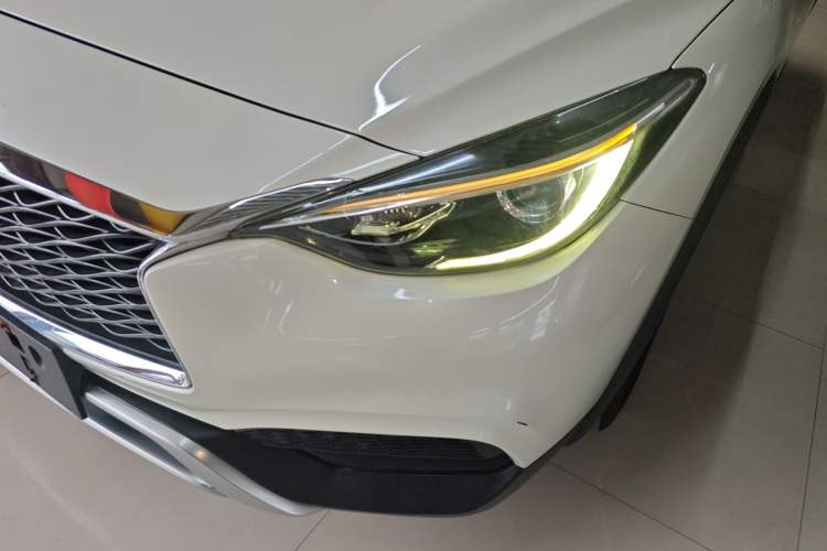 Used Infiniti QX30 2017 1.6T Two-Wheel Drive Fashion Edition Left Front Headlight