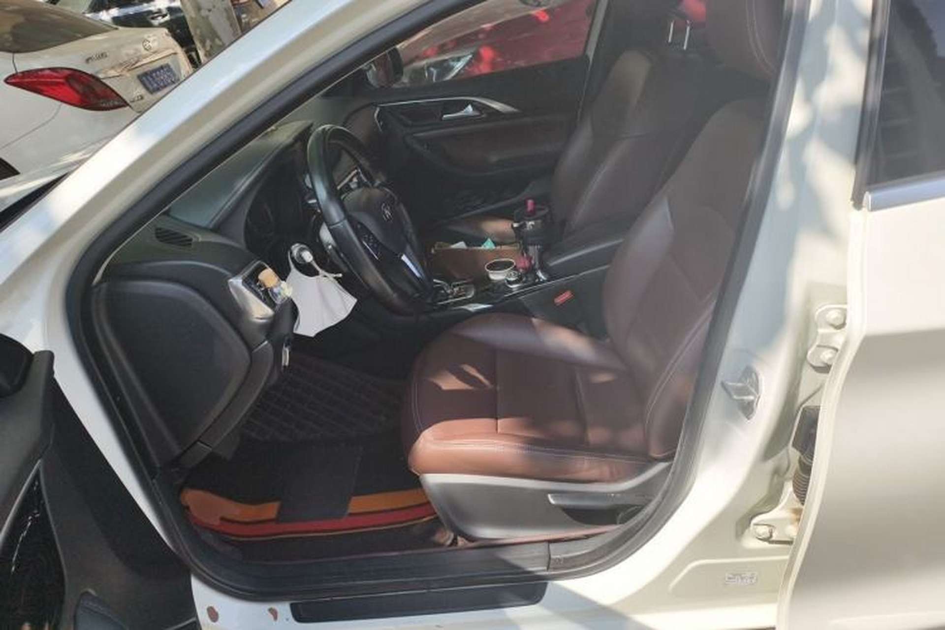Used Infiniti QX30 2017 2.0T Four-Wheel Drive Fashion Edition Left Front Seat