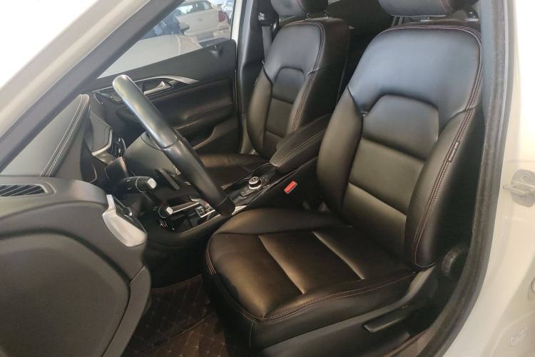 Used Infiniti QX30 2017 1.6T Two-Wheel-Drive Sport Edition Left Front Seat