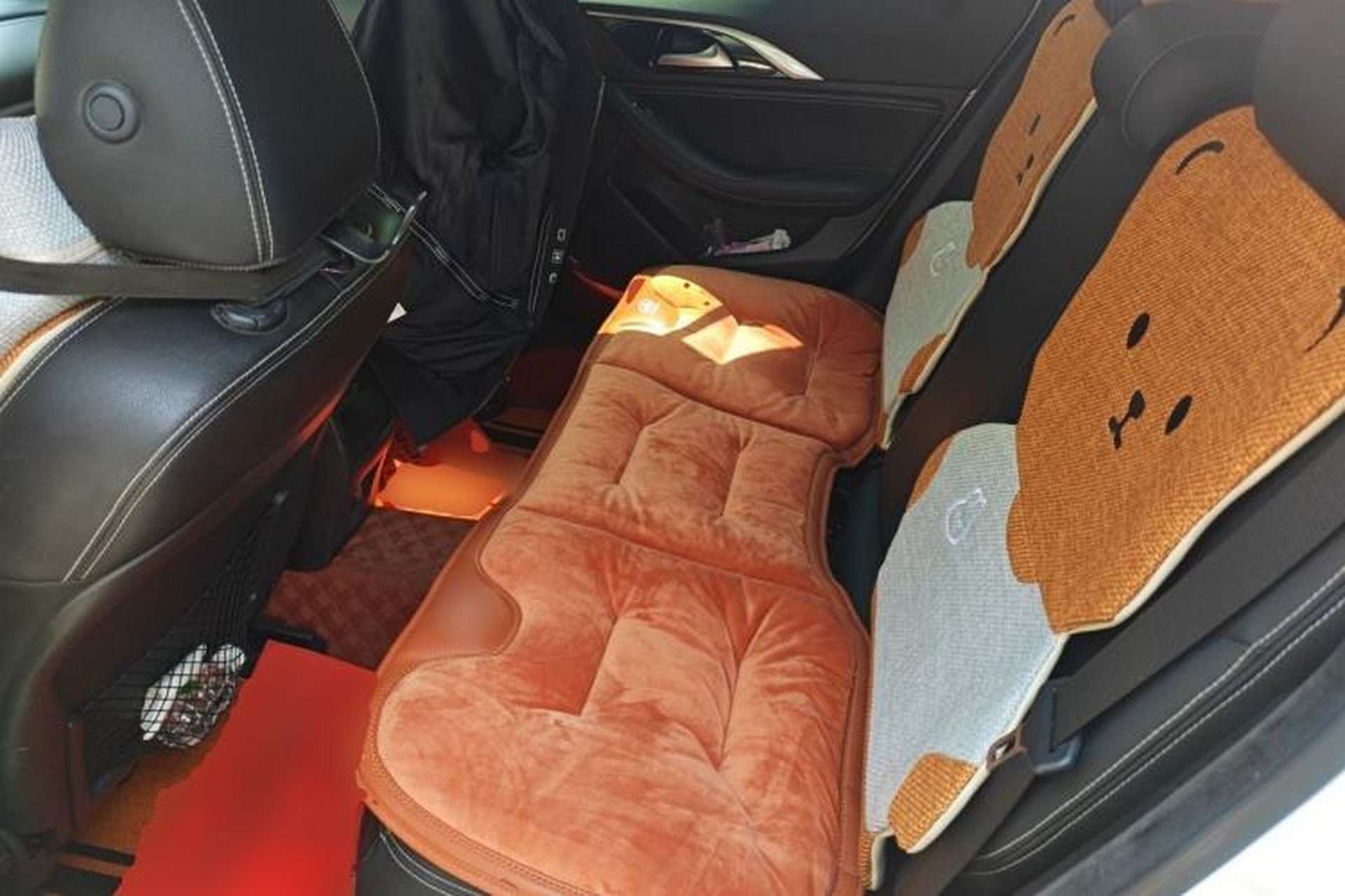 Used Infiniti QX30 2017 2.0T Four-Wheel Drive Fashion Edition Left Rear Seat