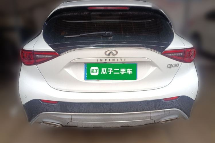 Used Infiniti QX30 2017 1.6T Two-Wheel-Drive Sport Edition Rear