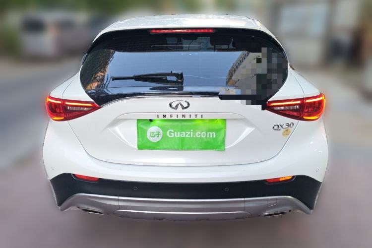 Used Infiniti QX30 2017 1.6T Two-Wheel Drive Fashion Edition Rear