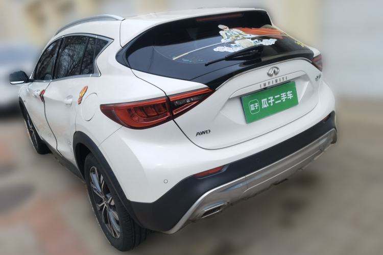 Used Infiniti QX30 2017 2.0T Four-Wheel Drive Fashion Edition Rear Left 45 Deg