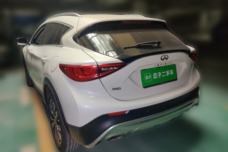 Used Infiniti QX30 2017 2.0T Four-Wheel Drive Sport Edition Rear Left 45 Deg