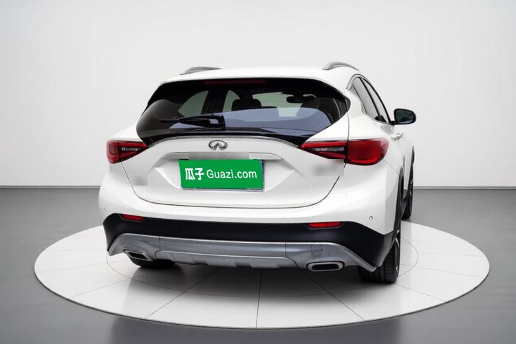 Used Infiniti QX30 2017 2.0T Four-Wheel Drive Fashion Edition Rear