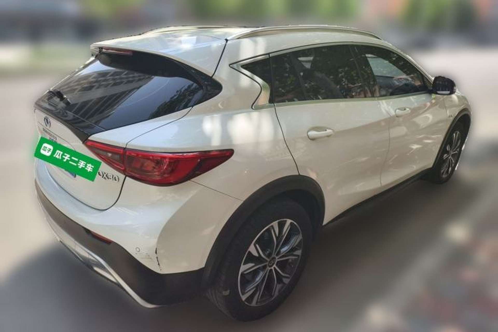 Used Infiniti QX30 2017 2.0T Four-Wheel Drive Fashion Edition Rear Right 45 Deg