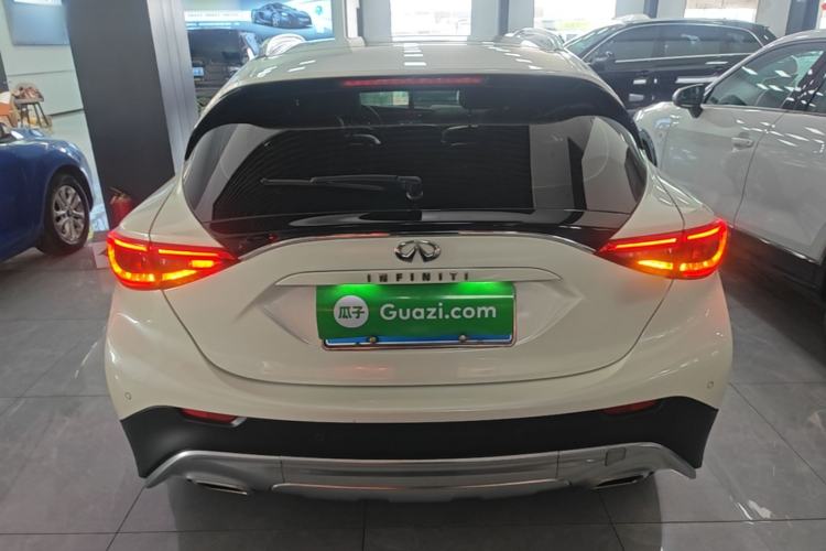 Used Infiniti QX30 2017 1.6T Two-Wheel Drive Fashion Edition Rear