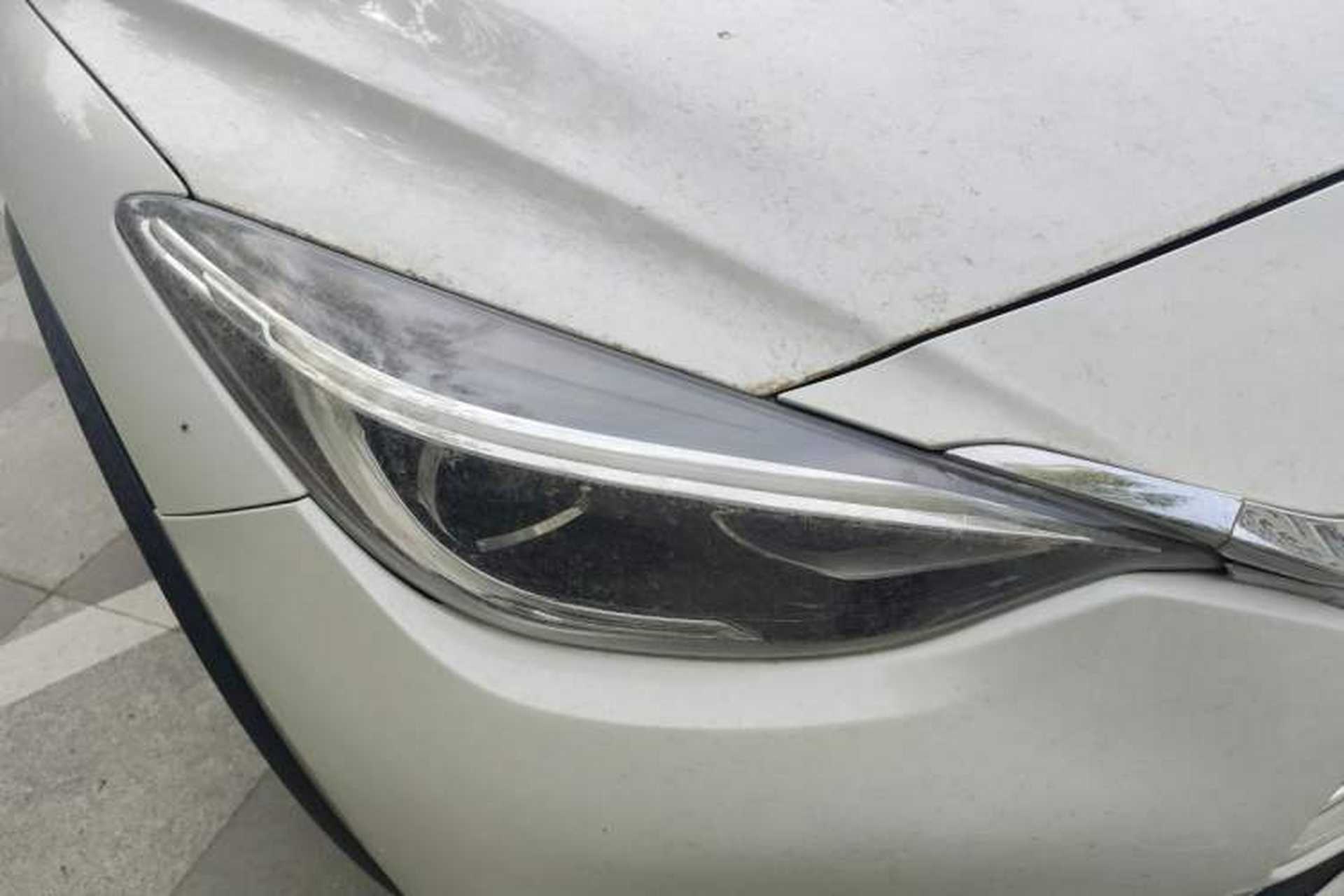 Used Infiniti QX30 2017 1.6T Two-Wheel-Drive Sport Edition Right Front Headlight