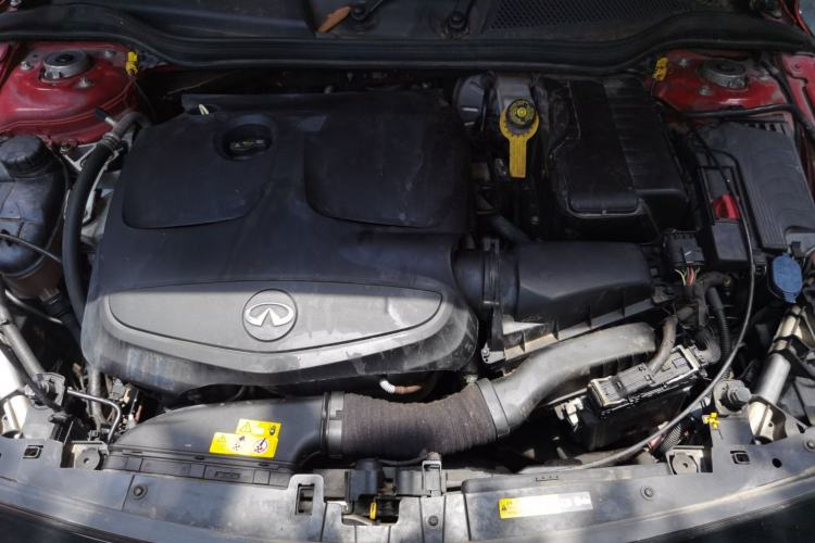 Used Infiniti QX30 2018 1.6T Two-Wheel Drive Sport Edition Engine Bay