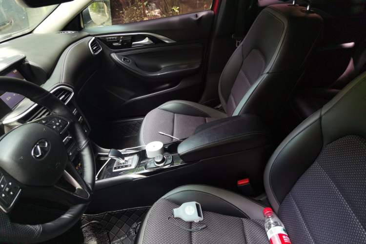 Used Infiniti QX30 2018 1.6T Two-Wheel Drive Sport Edition Left Front Seat
