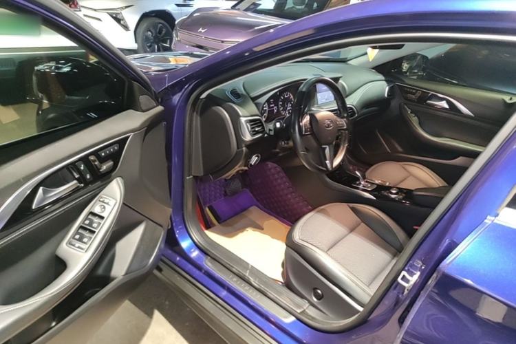 Used Infiniti QX30 2018 1.6T Two-Wheel Drive Extreme Edition Driver Seat