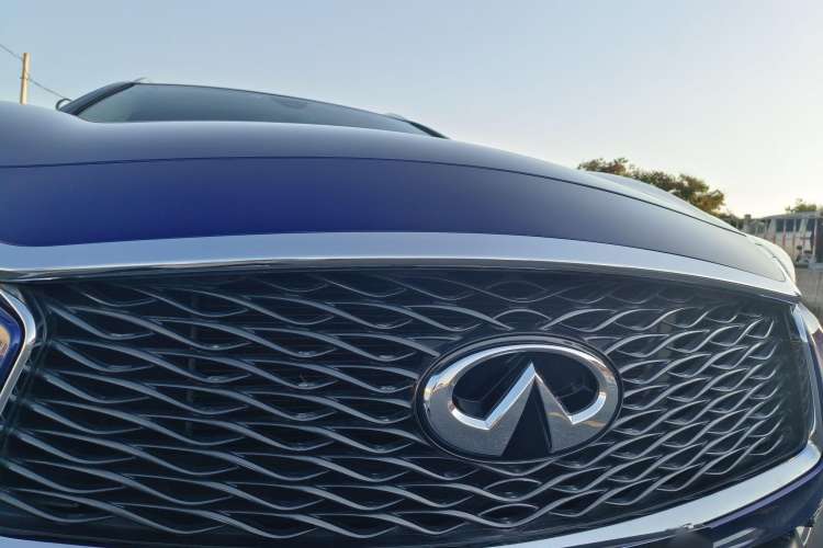 Used Infiniti QX30 2018 1.6T Two-Wheel Drive Fashion Edition Exterior 11