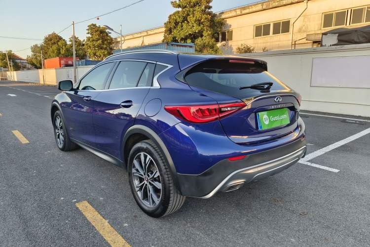 Used Infiniti QX30 2018 1.6T Two-Wheel Drive Fashion Edition Exterior 2