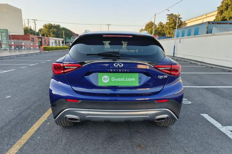 Used Infiniti QX30 2018 1.6T Two-Wheel Drive Fashion Edition Exterior 3
