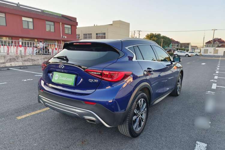 Used Infiniti QX30 2018 1.6T Two-Wheel Drive Fashion Edition Exterior 4